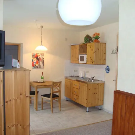 Haus Vaterland Sellin * Sellin (Rugen)