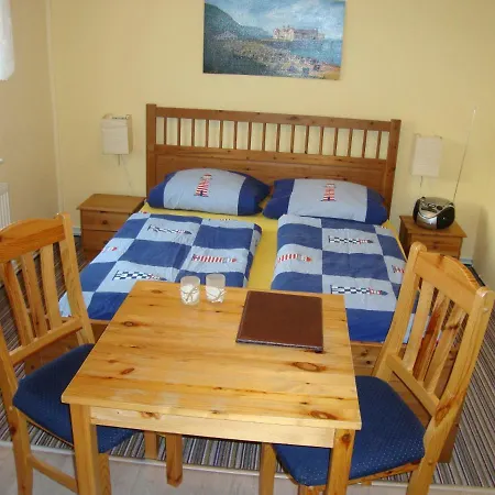 Haus Vaterland Sellin * Sellin (Rugen)