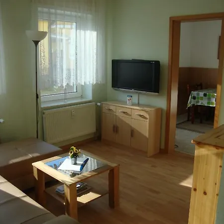 Haus Vaterland Sellin * Sellin (Rugen)